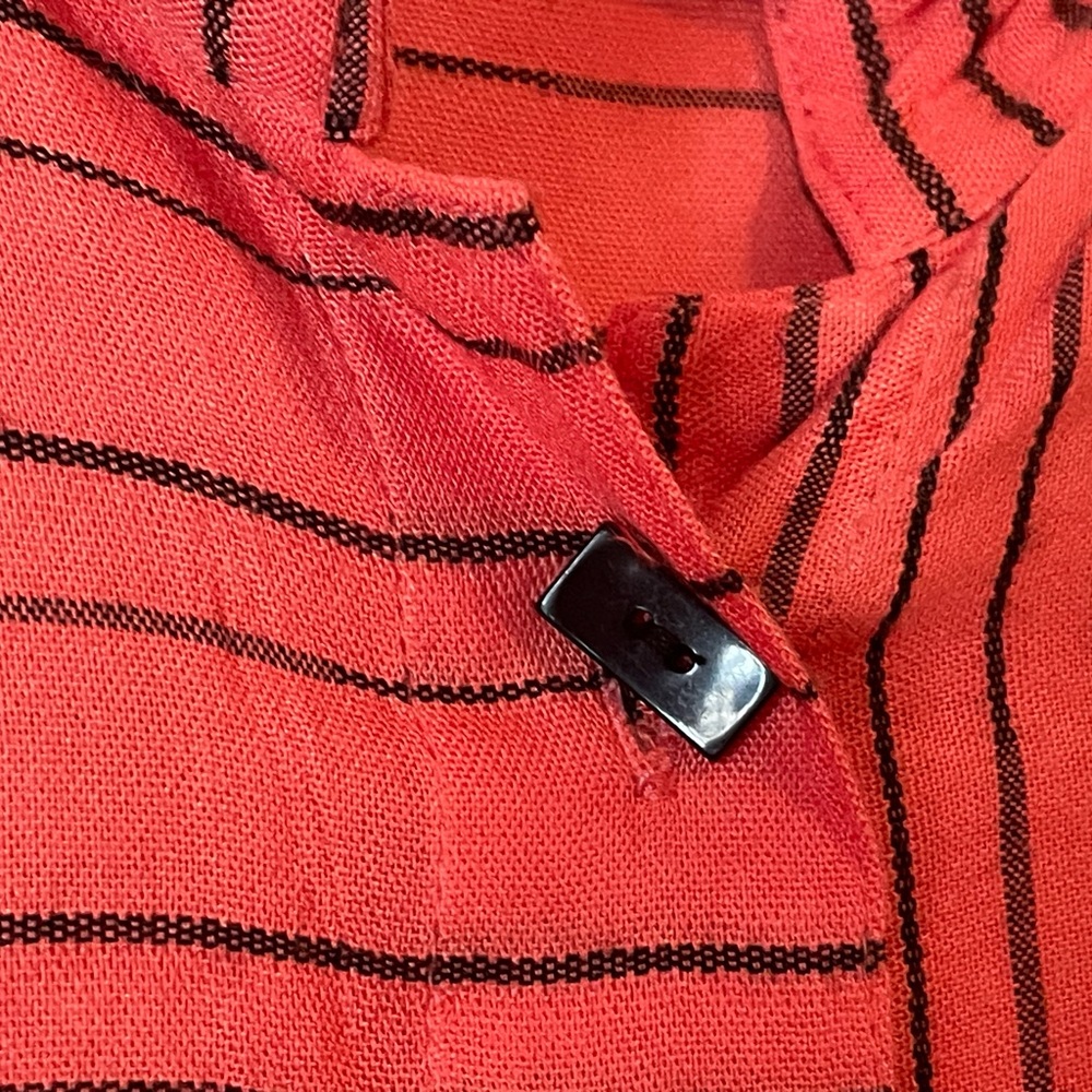 Very gently worn. - Picture 3 of 8